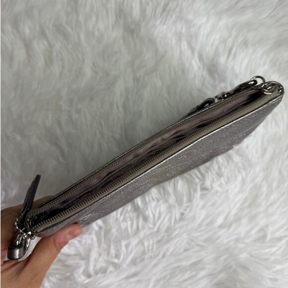 COACH Y2k Metallic Silver Long Double Zipper Wristlet - Picture 5 of 6